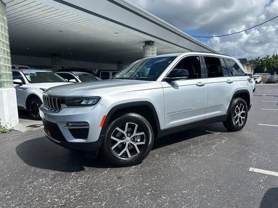 JEEP GRAND CHEROKEE 2024 1C4RJGBG2RC109529 image